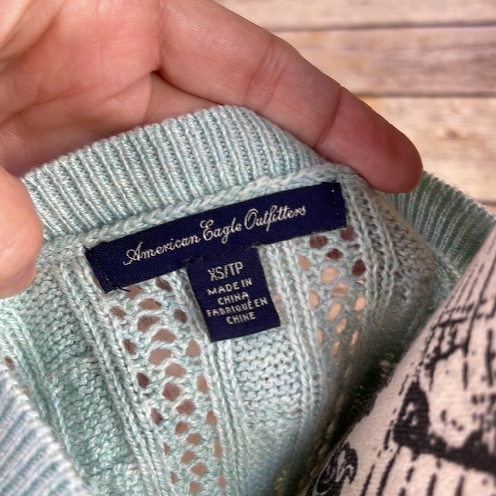 AE sweater - Picture 4 of 5